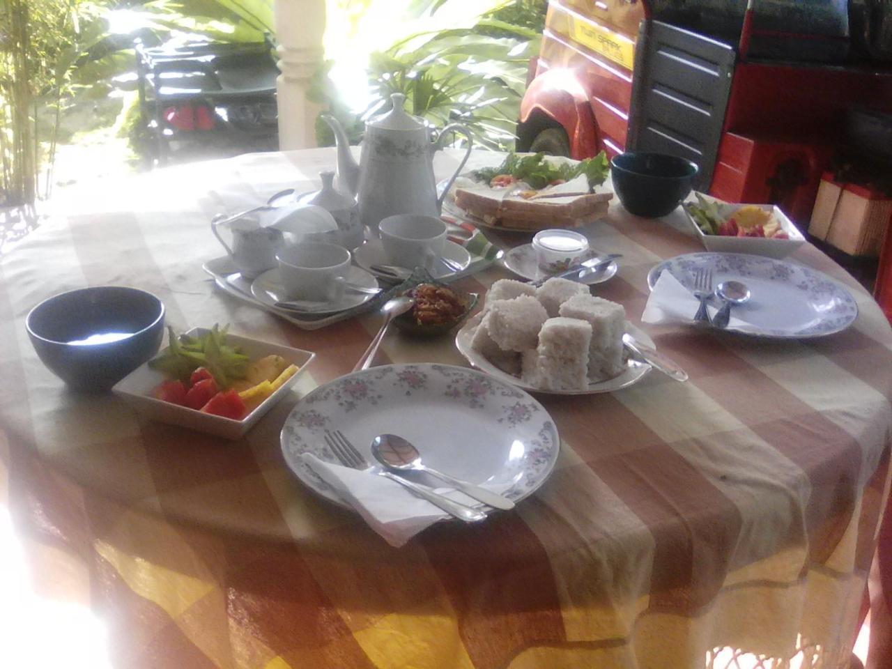 Triple One Villa Ahangama Kültér fotó